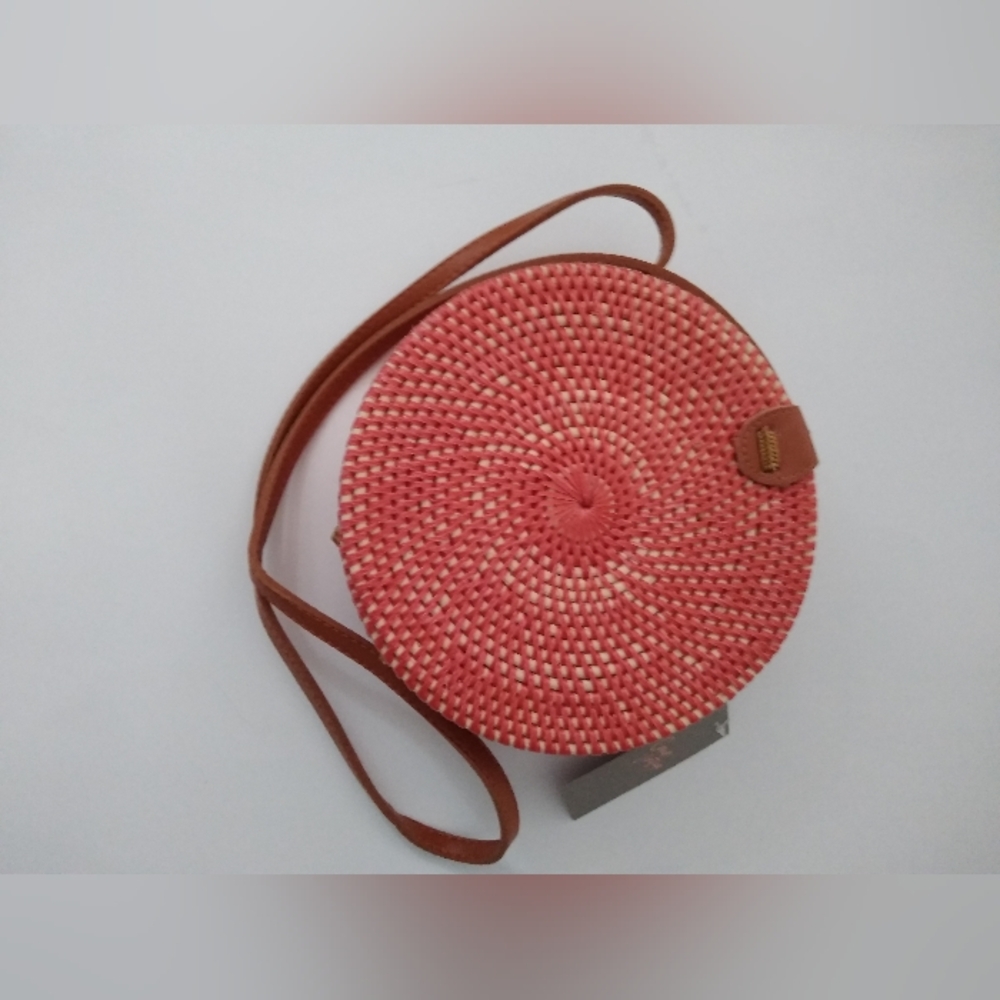 Crown Vintage Rattan Round Purse Orange